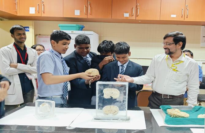 Student Educational Visits — Photo 44